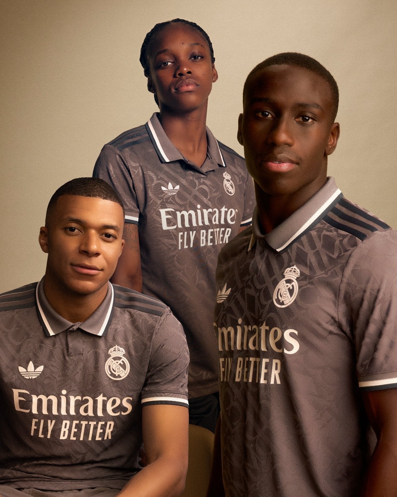 Real Madrid 24/25 Third Jersey (Black) – Fan Edition